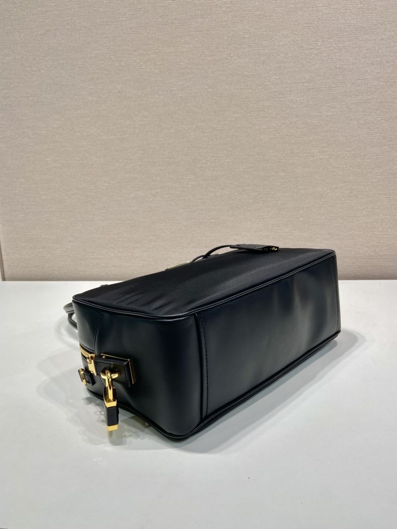 Pra*a top handle bags
